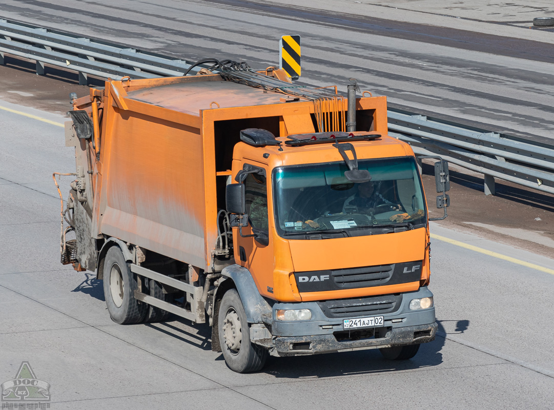 Алматы, № 241 AJT 02 — DAF LF55 FA