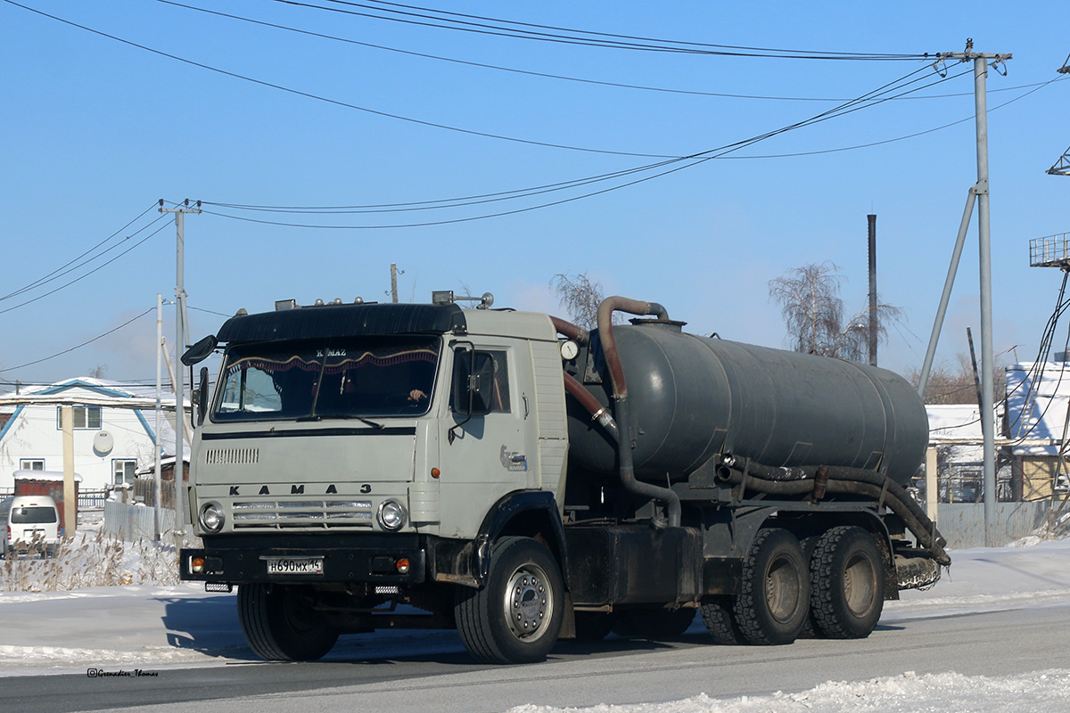 Саха (Якутия), № Н 690 МХ 14 — КамАЗ-53212