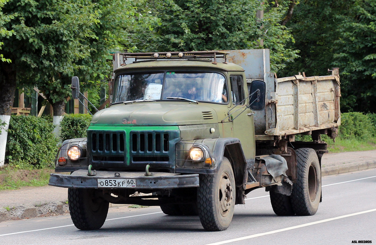 Псковская область, № О 853 КР 60 — ЗИЛ-495710