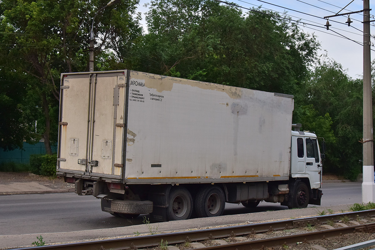 Волгоградская область, № М 901 НР 134 — Volvo FL10