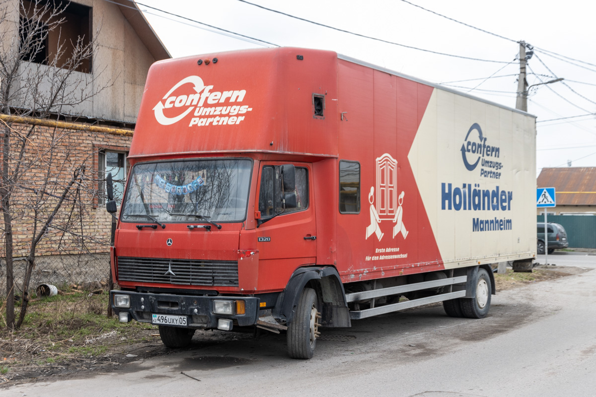 Алматинская область, № 496 UXY 05 — Mercedes-Benz LK 1320