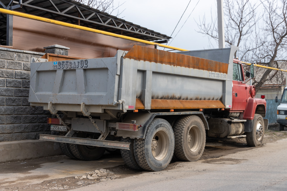 Алматы, № 255 BAJ 02 — Ford L (общая модель)