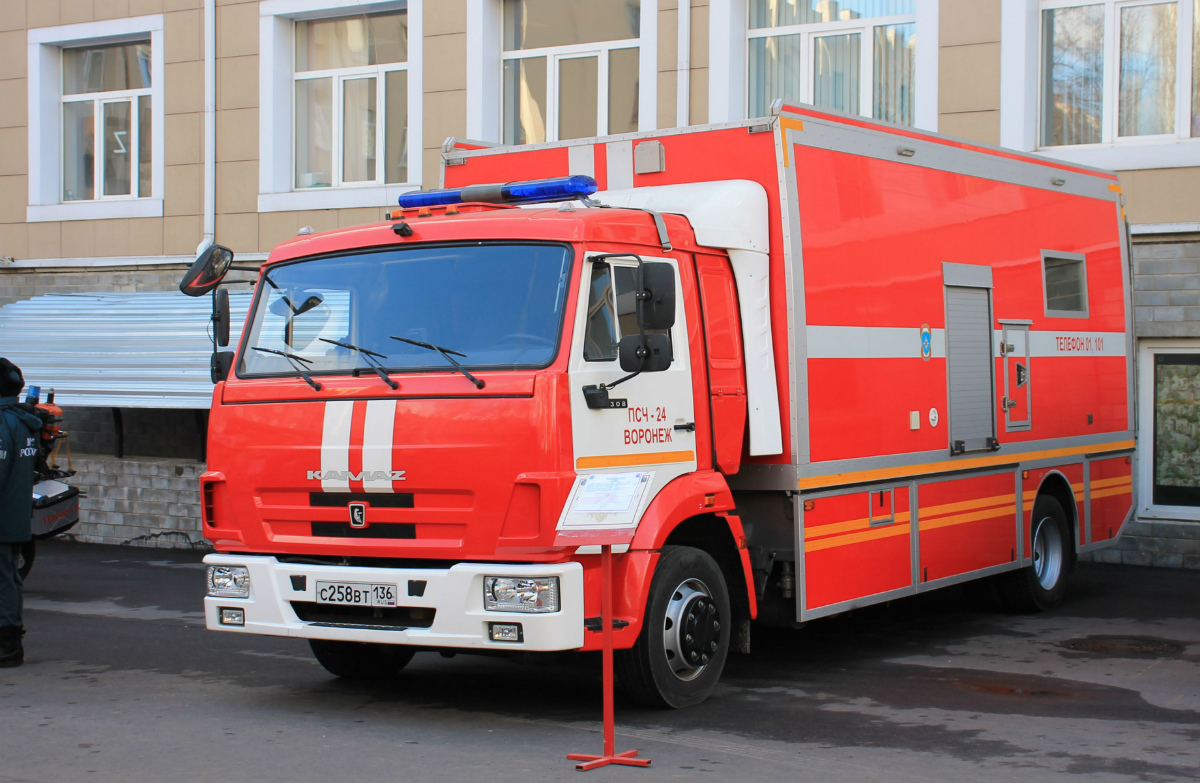 Воронежская область, № С 258 ВТ 136 — КамАЗ-4308-G5(69)