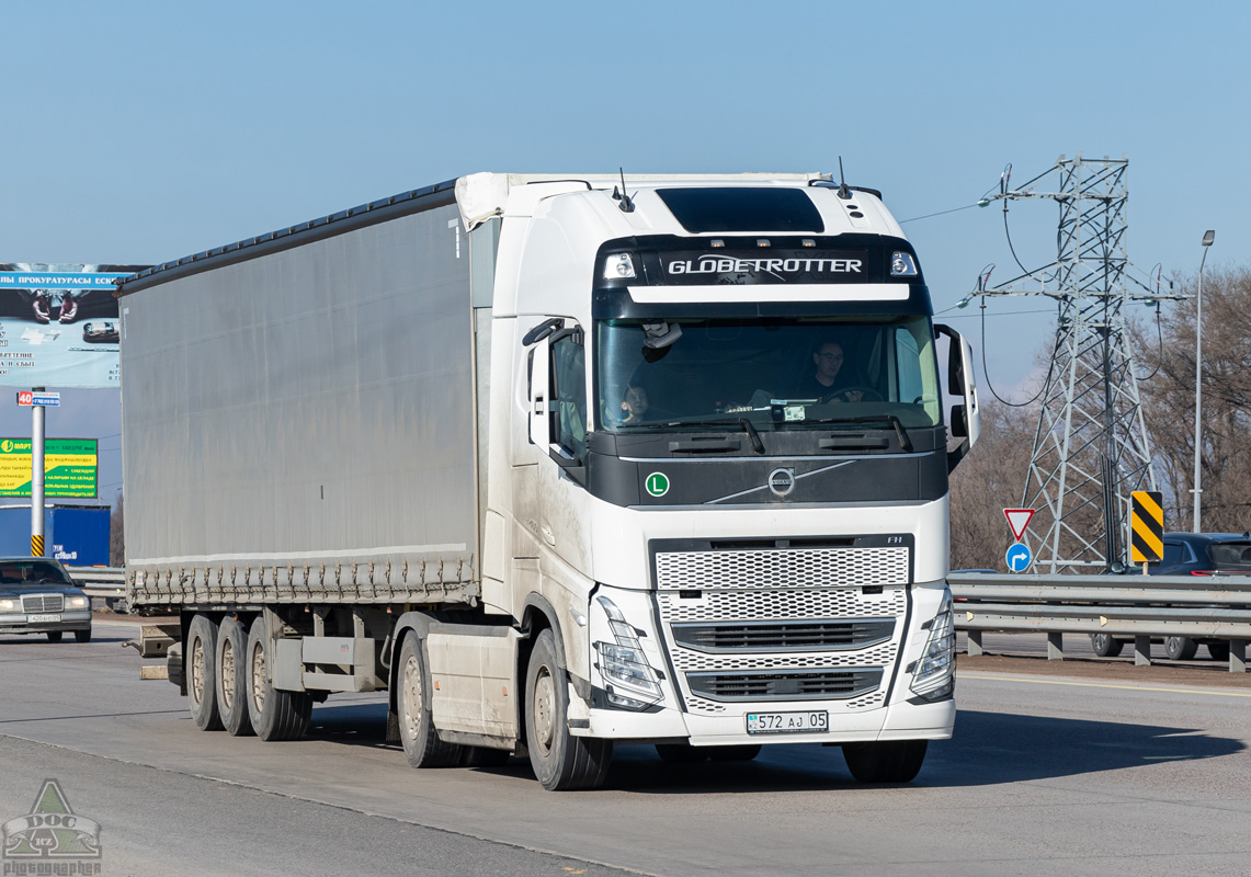 Алматинская область, № 572 AJ 05 — Volvo ('2020) FH.460