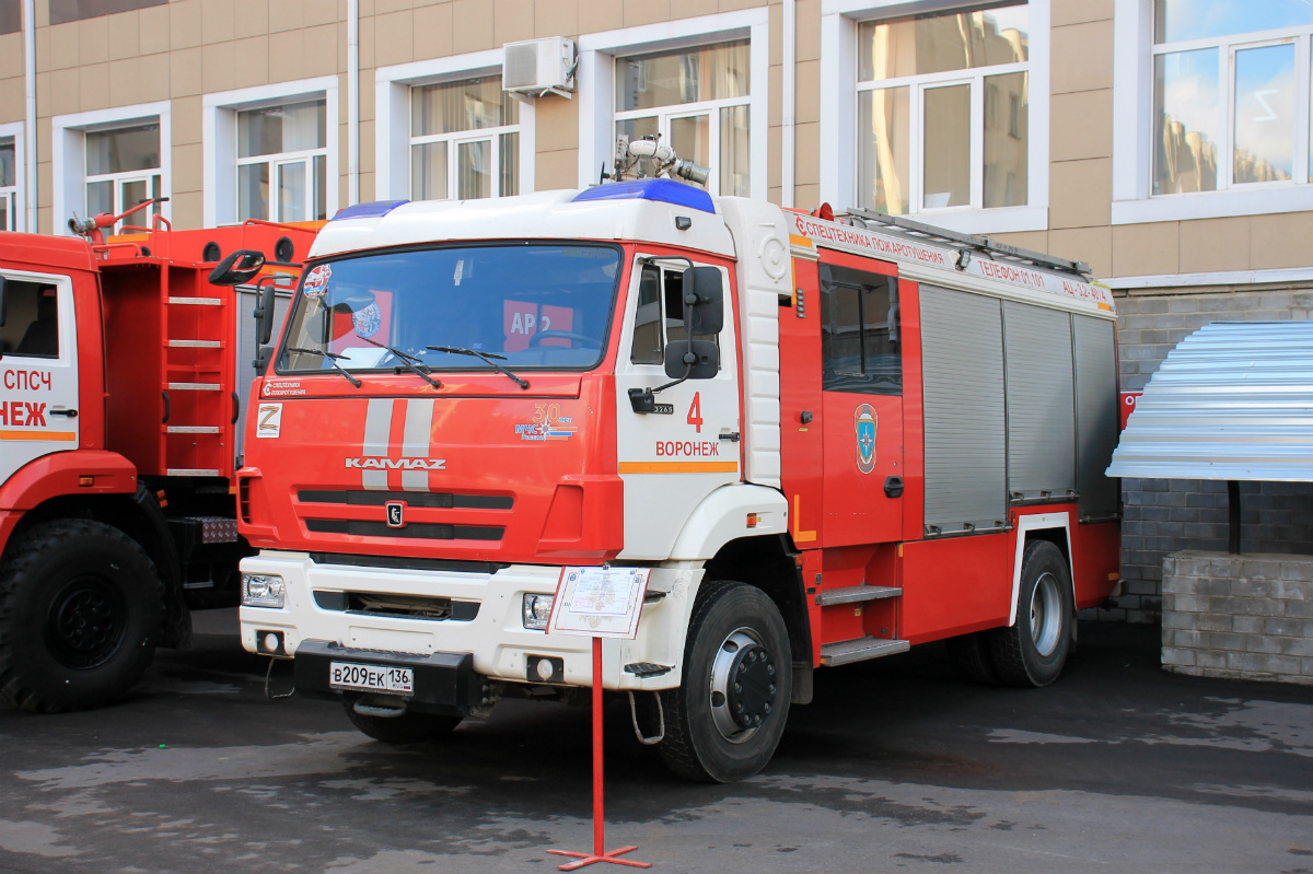 Воронежская область, № В 209 ЕК 136 — КамАЗ-43265-5H(56)