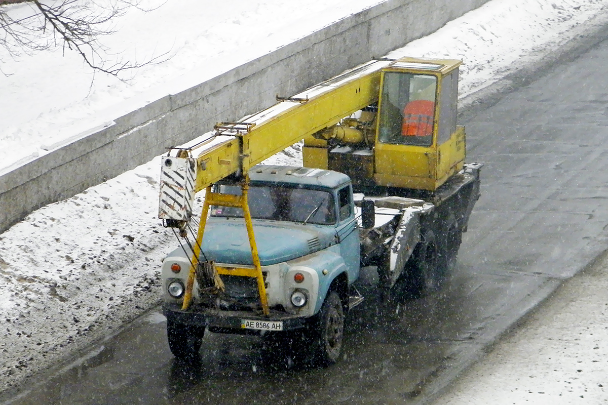 Днепропетровская область, № АЕ 8586 АН — ЗИЛ-133ГЯ