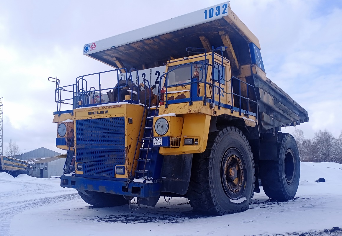 Кемеровская область, № 1032 — БелАЗ-7513