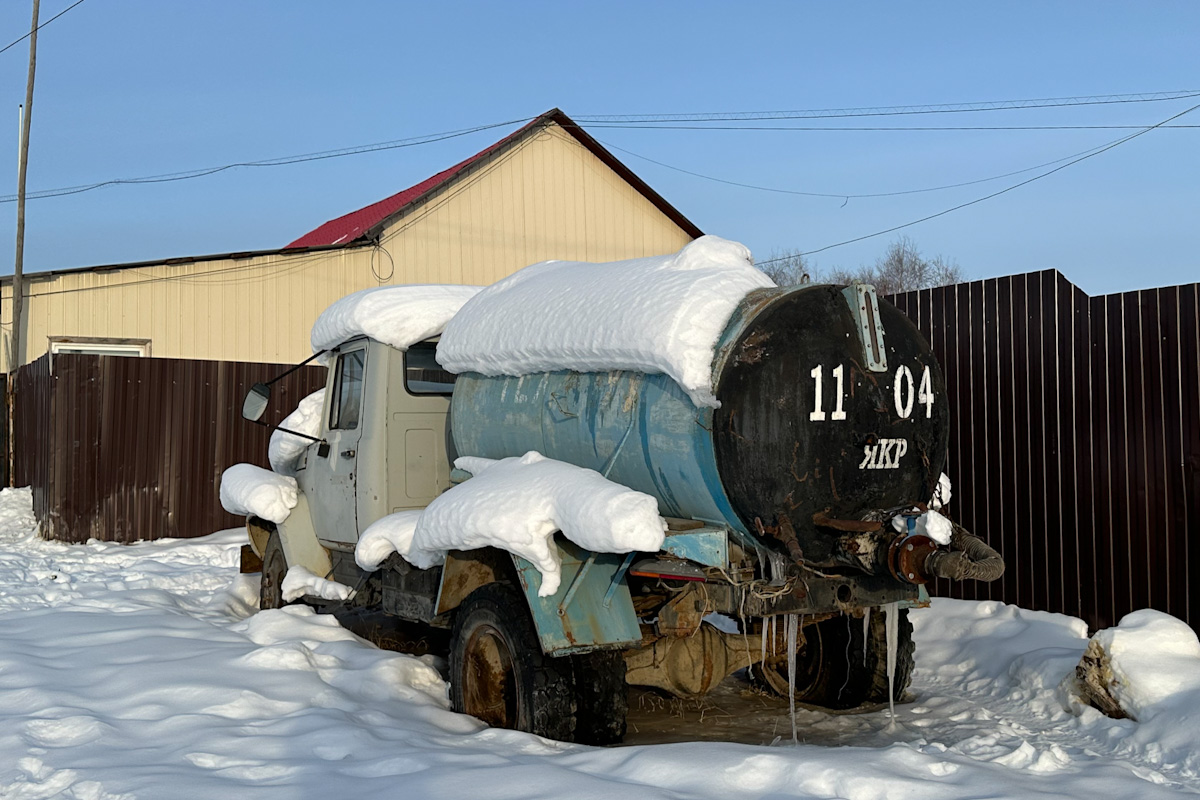 Саха (Якутия), № 1104 ЯКР — ГАЗ-3307