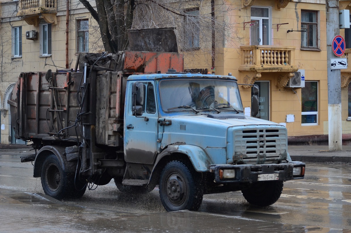 Волгоградская область, № М 165 УК 34 — ЗИЛ-432932