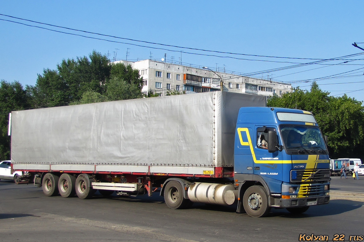 Павлодарская область, № S 646 TPM — Volvo ('1993) FH12.420