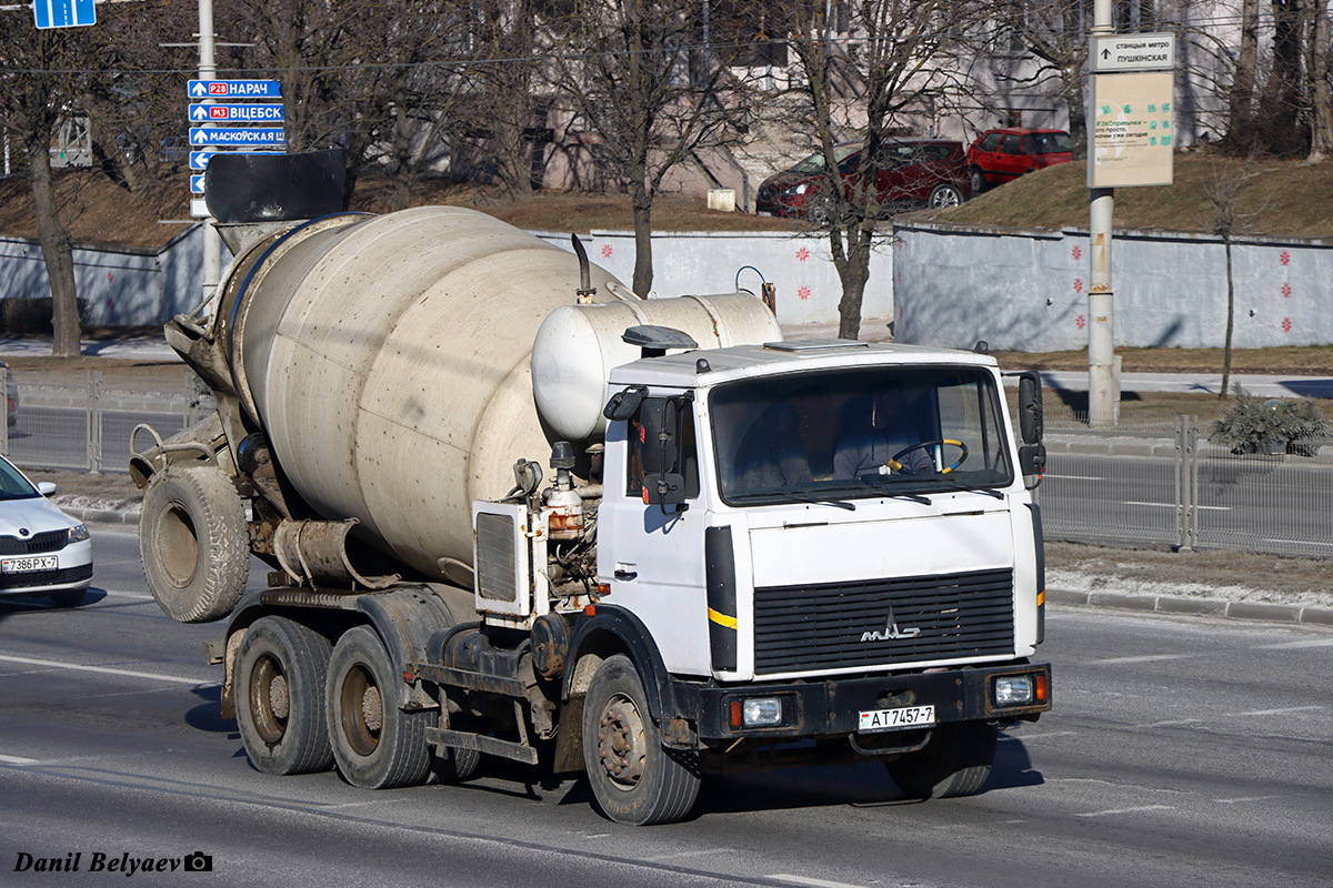 Минск, № АТ 7457-7 — МАЗ-5516 (общая модель)