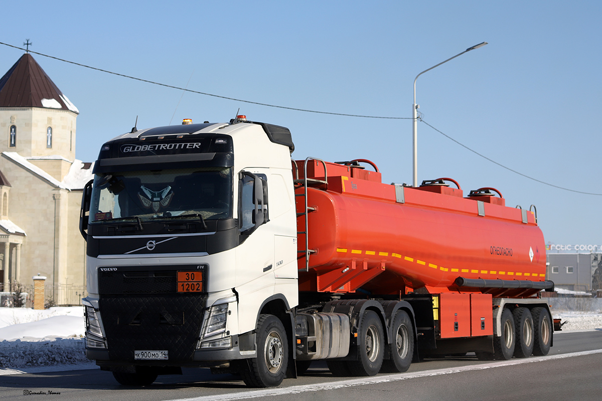Саха (Якутия), № К 900 МО 14 — Volvo ('2012) FH.500
