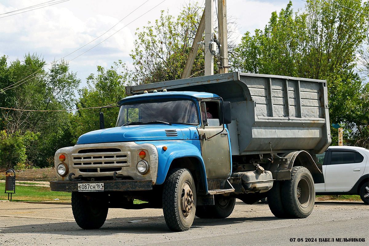 Ростовская область, № Е 087 СН 161 — ЗИЛ-495710