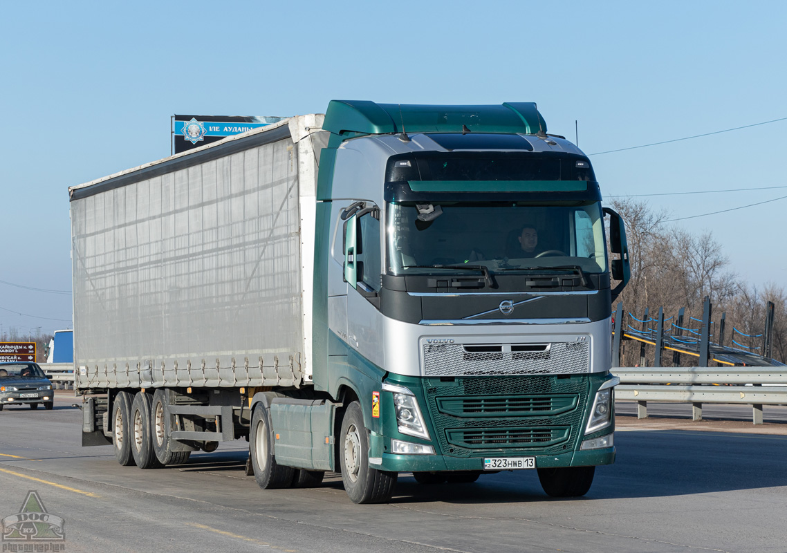 Туркестанская область, № 323 HWB 13 — Volvo ('2012) FH.500