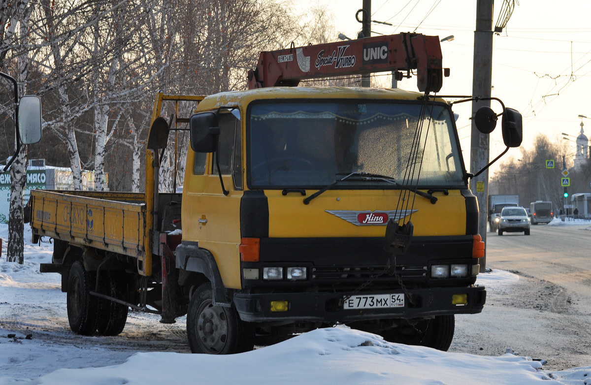 Новосибирская область, № Е 773 МХ 54 — Hino Ranger