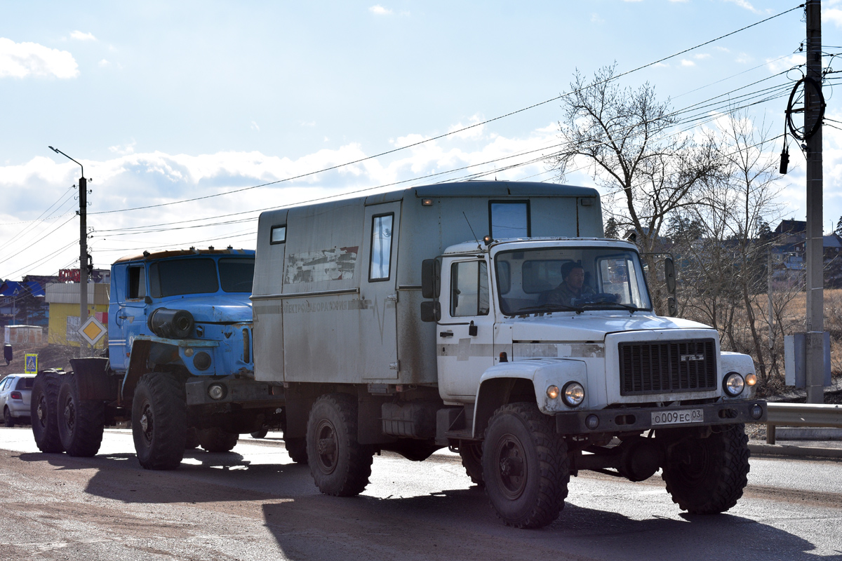 Бурятия, № О 009 ЕС 03 — ГАЗ-3308 «Садко»