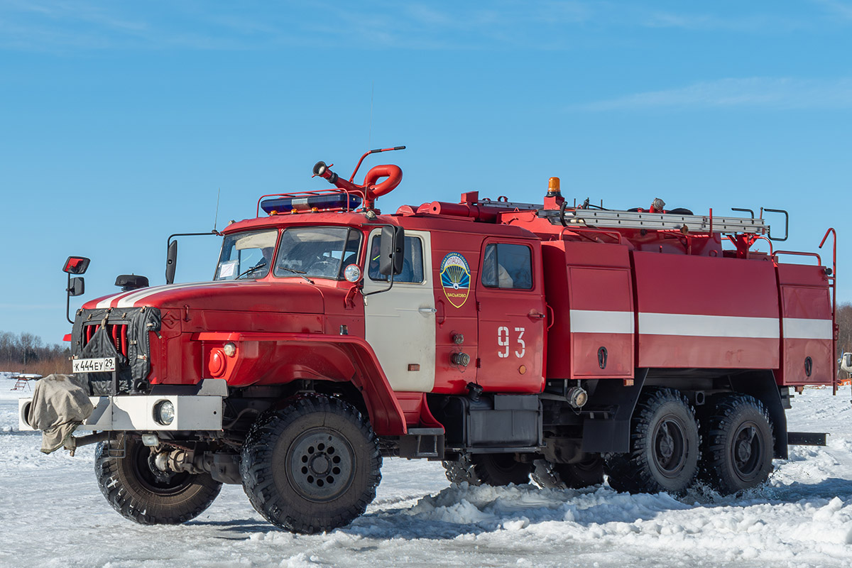 Архангельская область, № 93 — Урал-4320-40