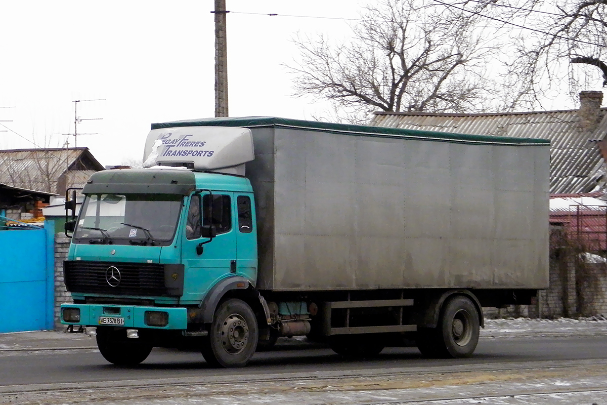 Днепропетровская область, № АЕ 7378 ВІ — Mercedes-Benz SK 1722