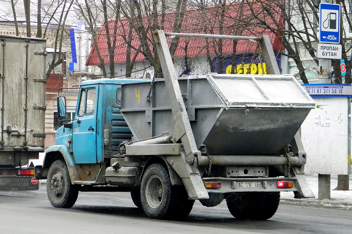 Днепропетровская область, № АЕ 1787 АЕ — ЗИЛ-497442