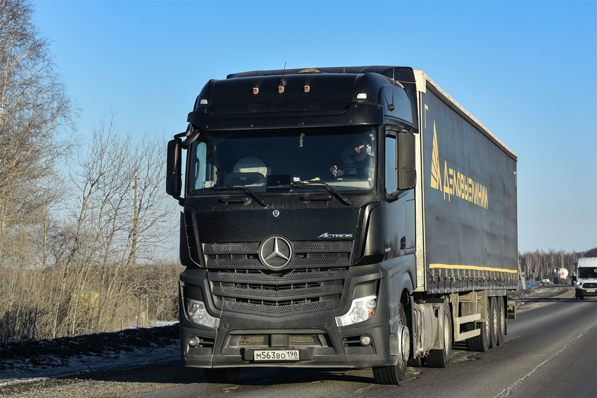 Омская область, № М 563 ВО 198 — Mercedes-Benz Actros '18 1845 [Z9M]