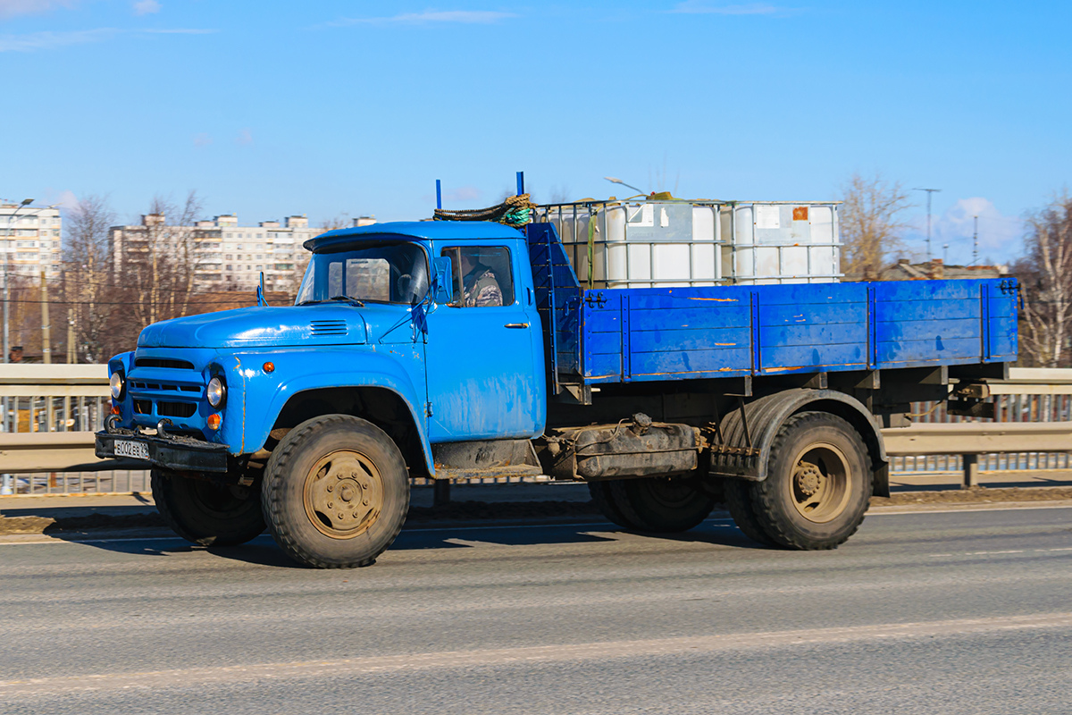 Архангельская область, № Е 002 ЕВ 29 — ЗИЛ-130