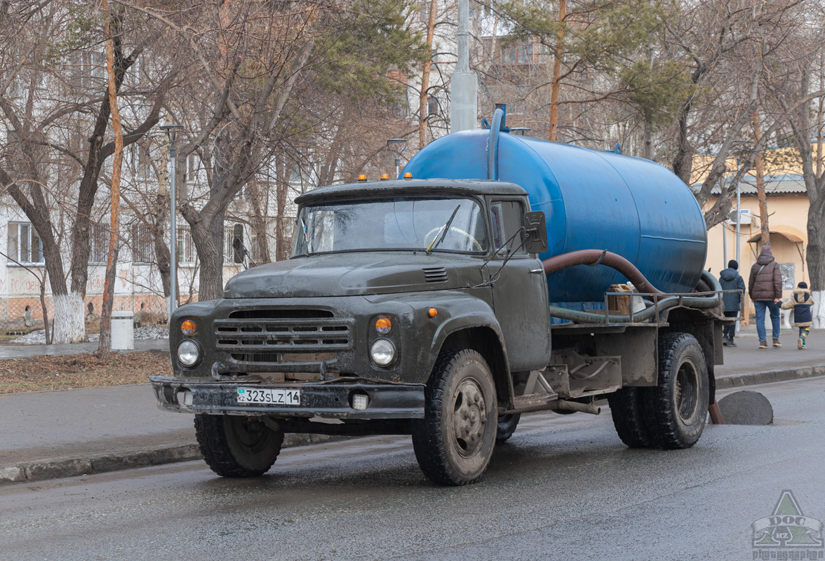 Павлодарская область, № 323 SLZ 14 — ЗИЛ-130С