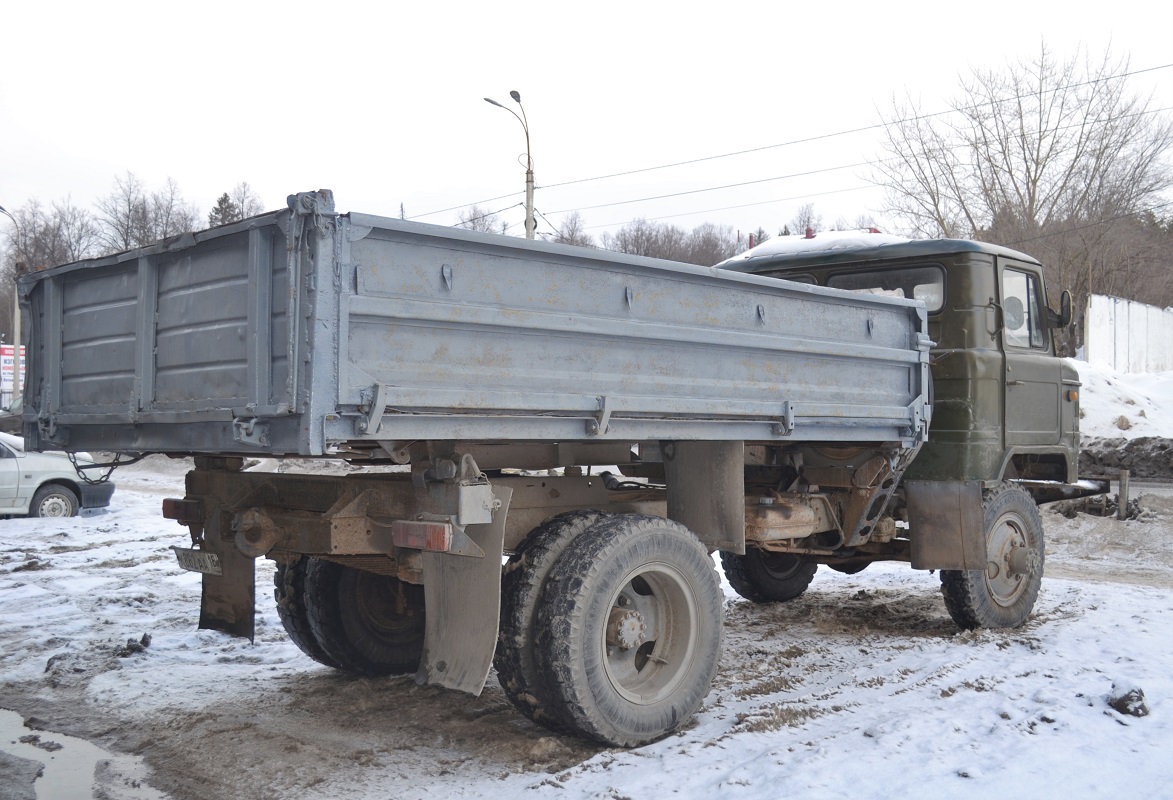 Удмуртия, № К 882 АА 18 — ГАЗ-66-31