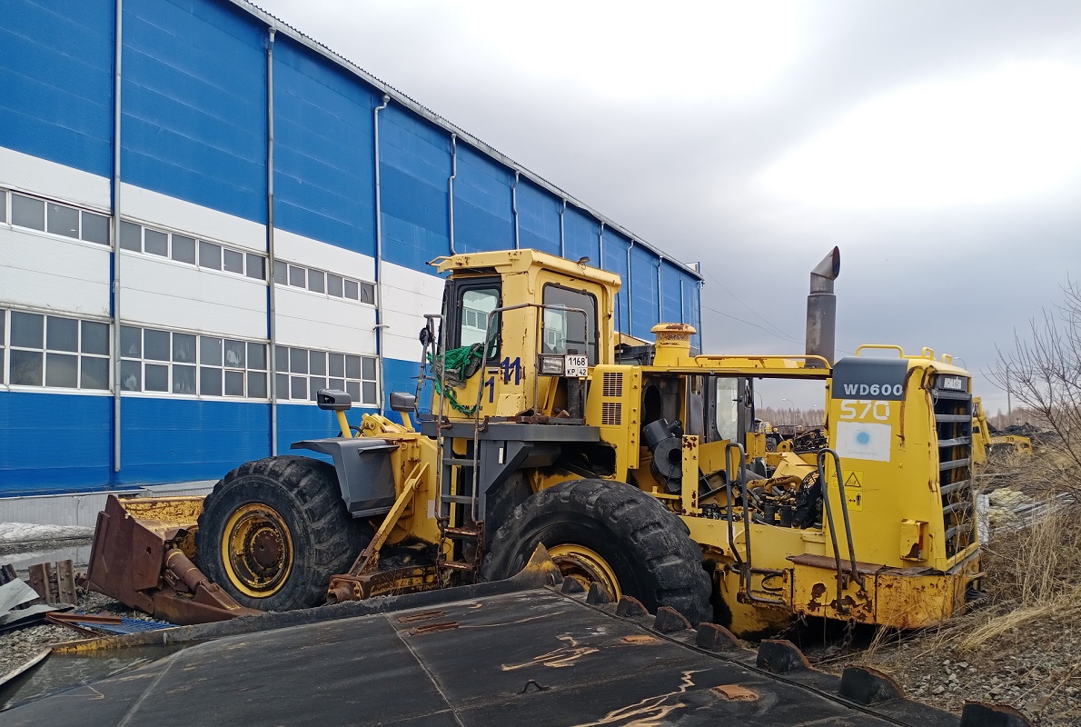 Кемеровская область, № 11 — Komatsu (общая модель)