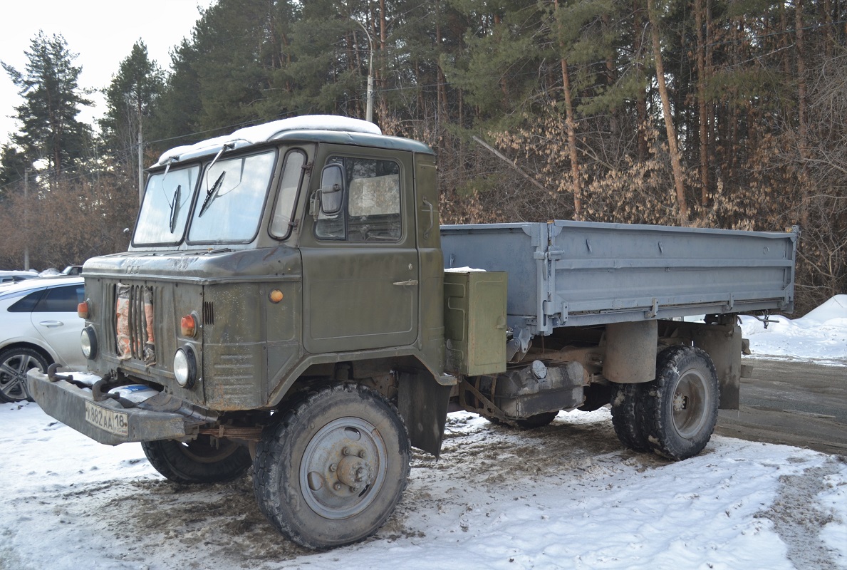 Удмуртия, № К 882 АА 18 — ГАЗ-66-31