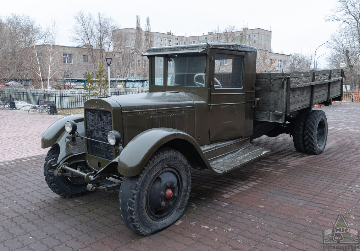 Павлодарская область, № (KZ14) Б/Н 0012 — УралЗИС-5М; Павлодарская область — Автомобили без номеров