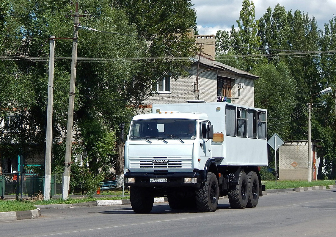 Белгородская область, № Р 737 ТА 31 — КамАЗ-43114-15 [43114R]