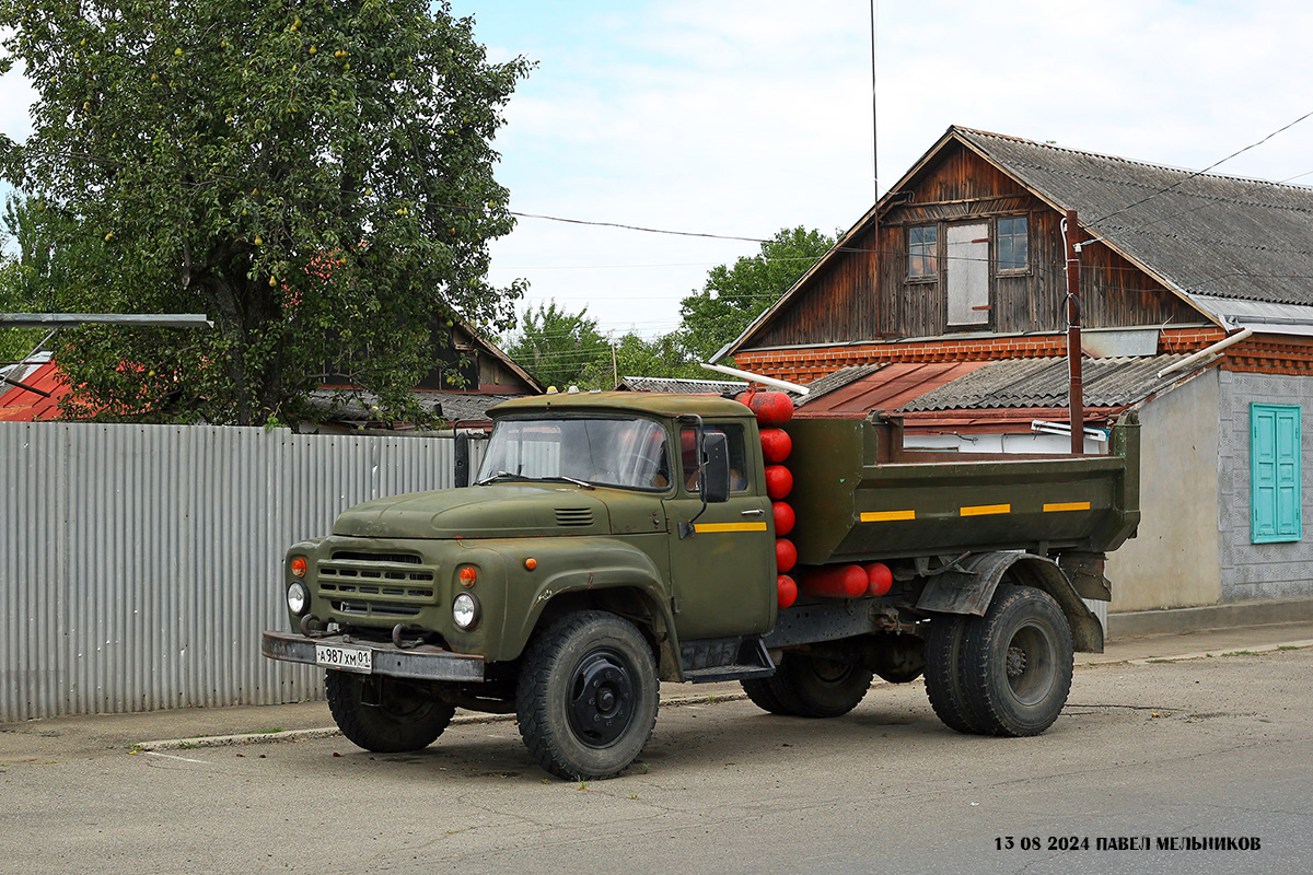Адыгея, № А 987 ХМ 01 — ЗИЛ-495710