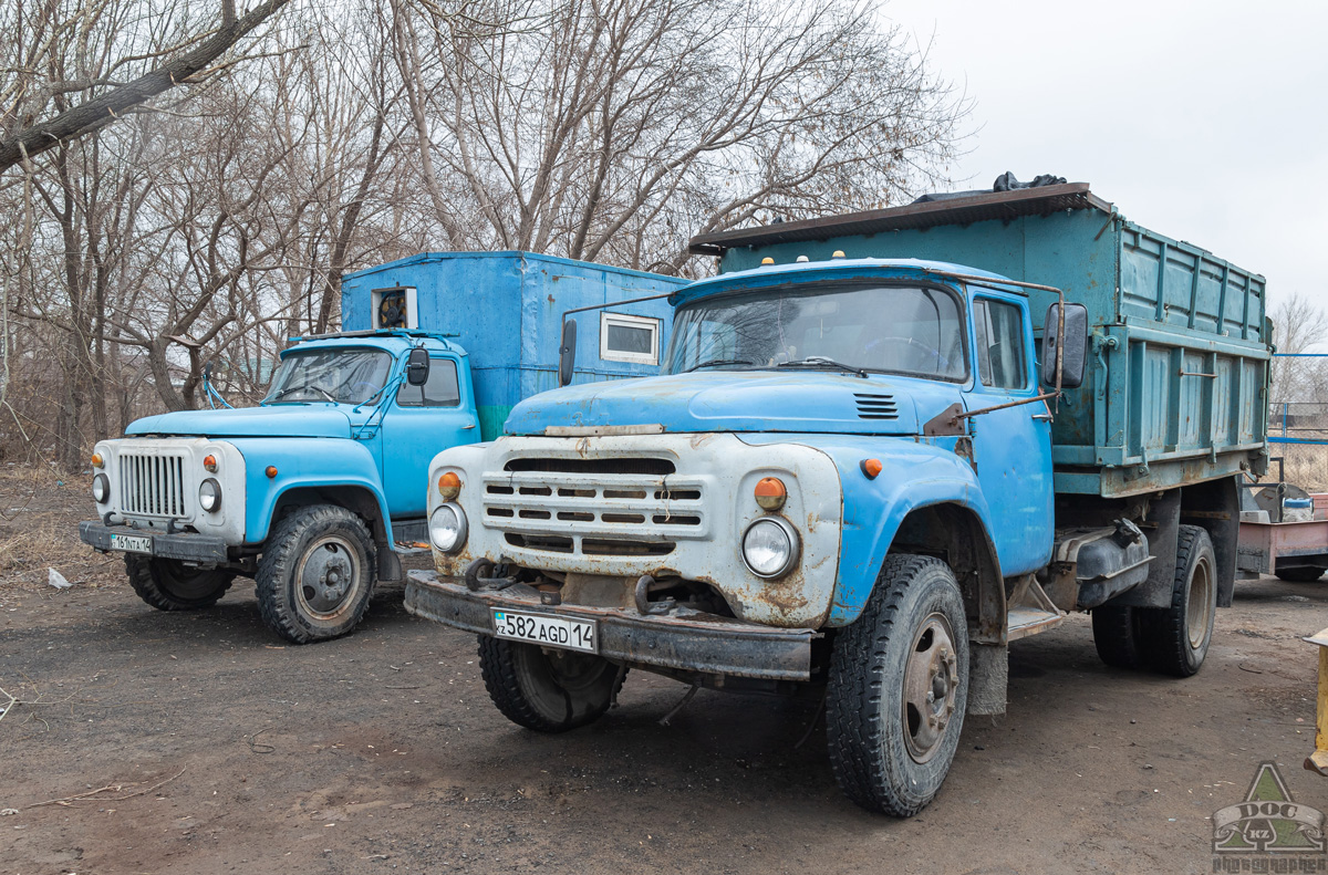 Павлодарская область, № 582 AGD 14 — ЗИЛ-495710