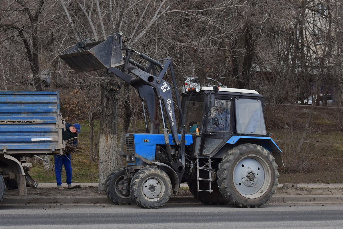Волгоградская область, № 7495 ЕА 34 — Беларус-82.1