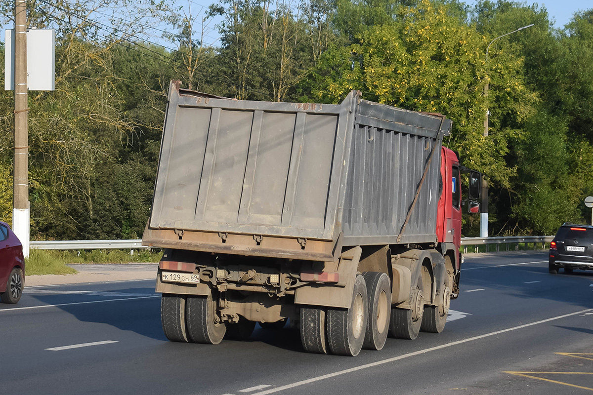 Тверская область, № К 129 СН 69 — Volvo ('2002) FM12.400
