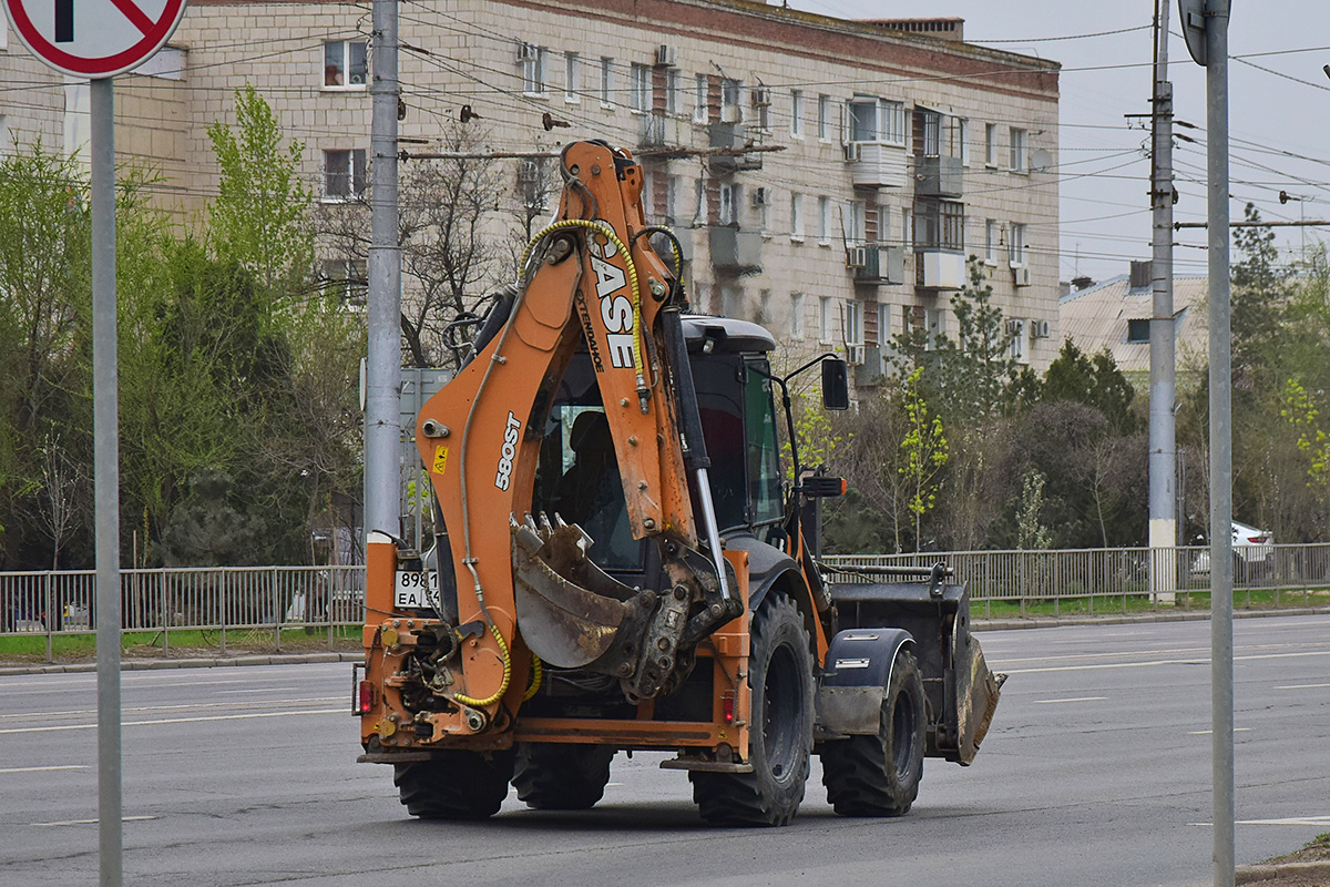 Волгоградская область, № 8981 ЕА 34 — Case 580