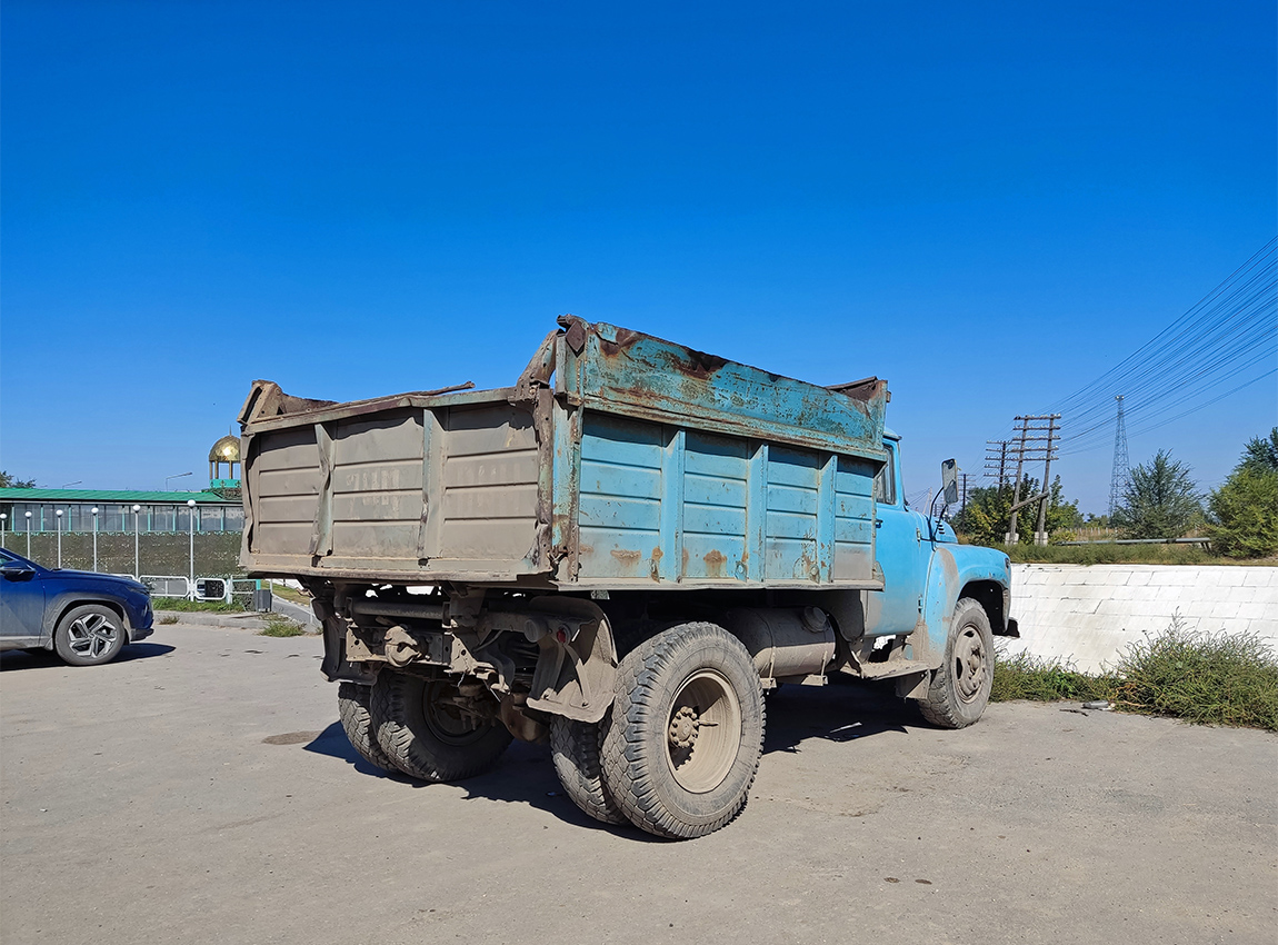 Восточно-Казахстанская область, № 417 ZJA 16 — ЗИЛ-495810
