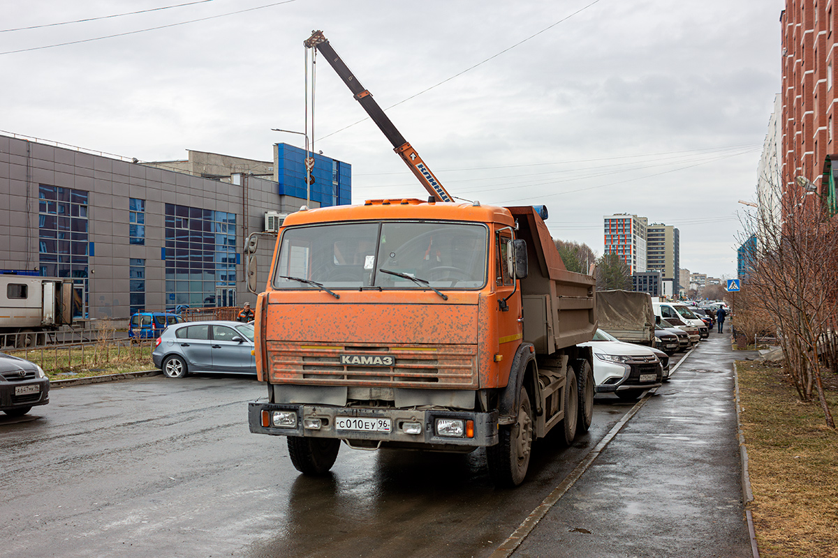 Свердловская область, № С 010 ЕУ 96 — КамАЗ-55111-15 [55111R]