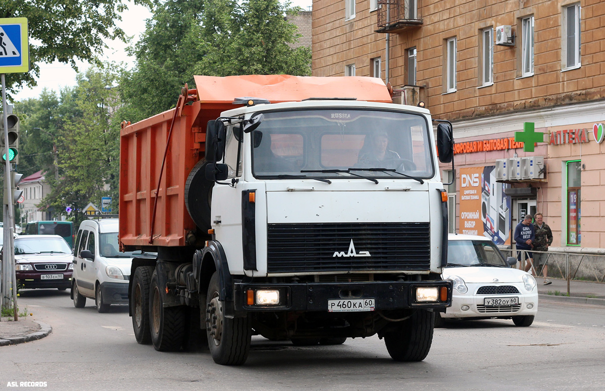 Псковская область, № Р 460 КА 60 — МАЗ-551605