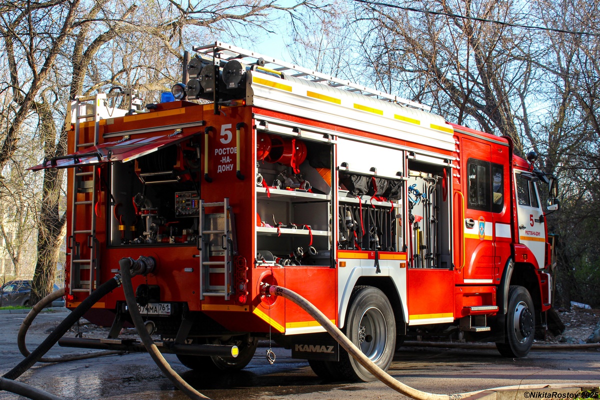 Ростовская область, № Е 874 МА 761 — КамАЗ-43265-D5(66)