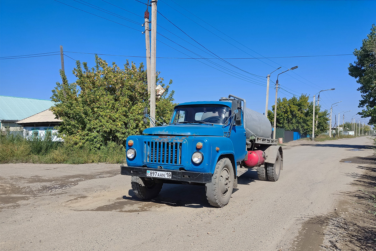 Абайская область, № 897 AAN 18 — ГАЗ-53А