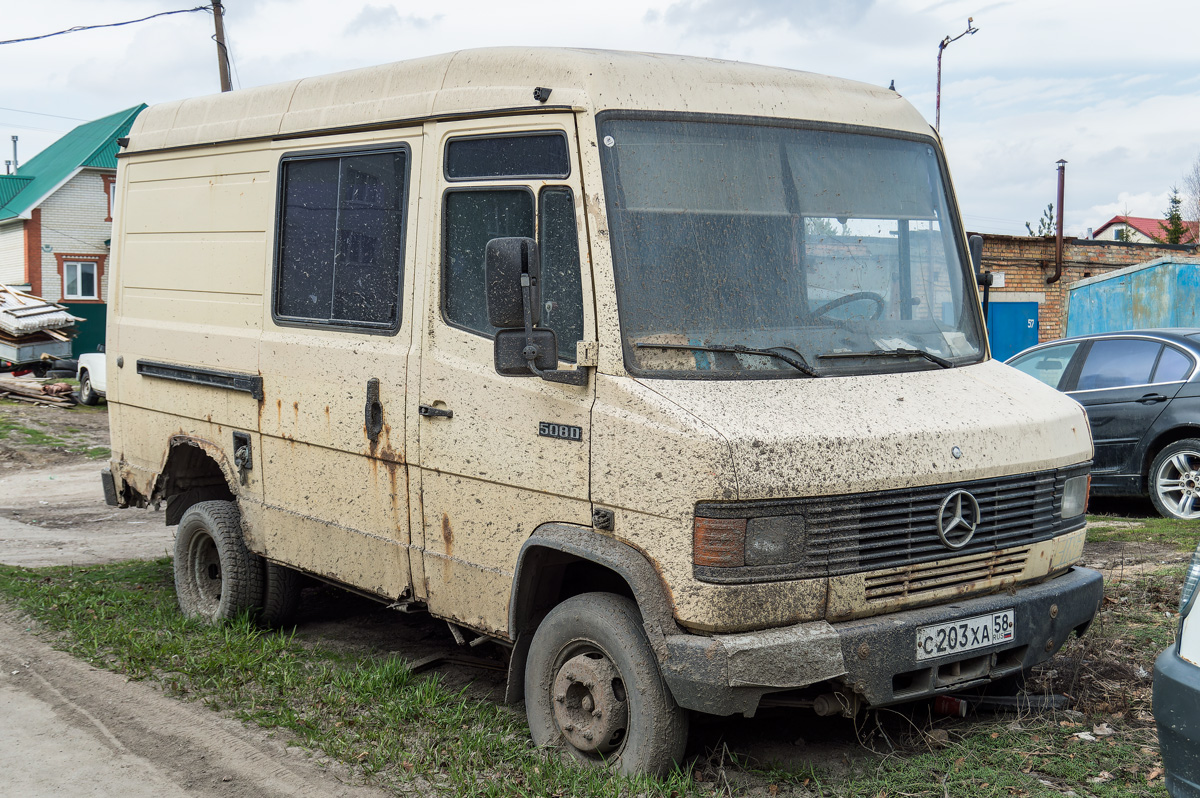 Пензенская область, № С 203 ХА 58 — Mercedes-Benz T2 ('1986) 508