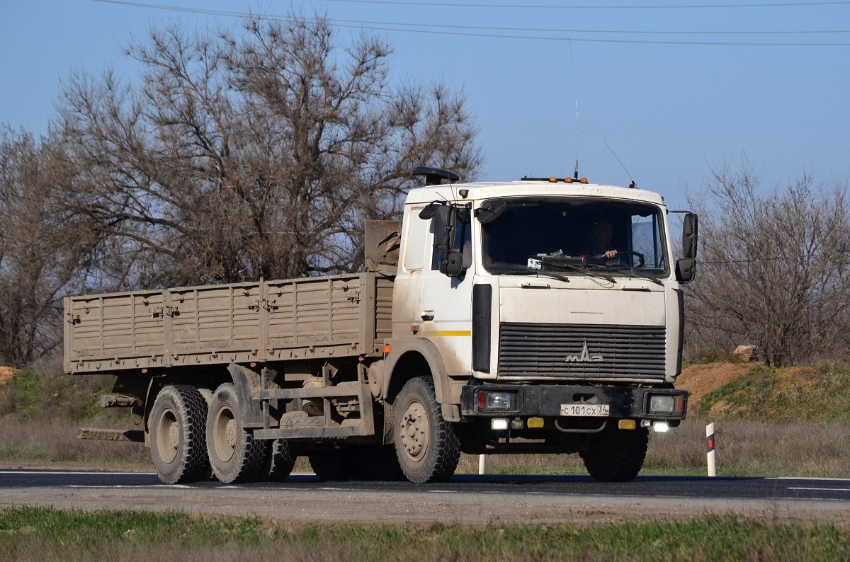 Волгоградская область, № С 101 СХ 34 — МАЗ-630305