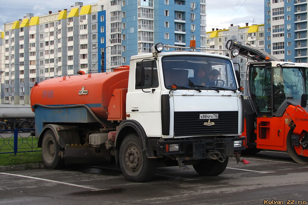 Алтайский край, № Х 884 РА 750 — МАЗ-5337A2