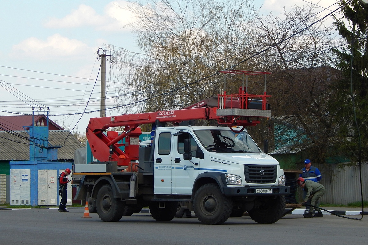 Белгородская область, № Х 858 ЕВ 31 — ГАЗ-C42A43 "Садко NEXT"