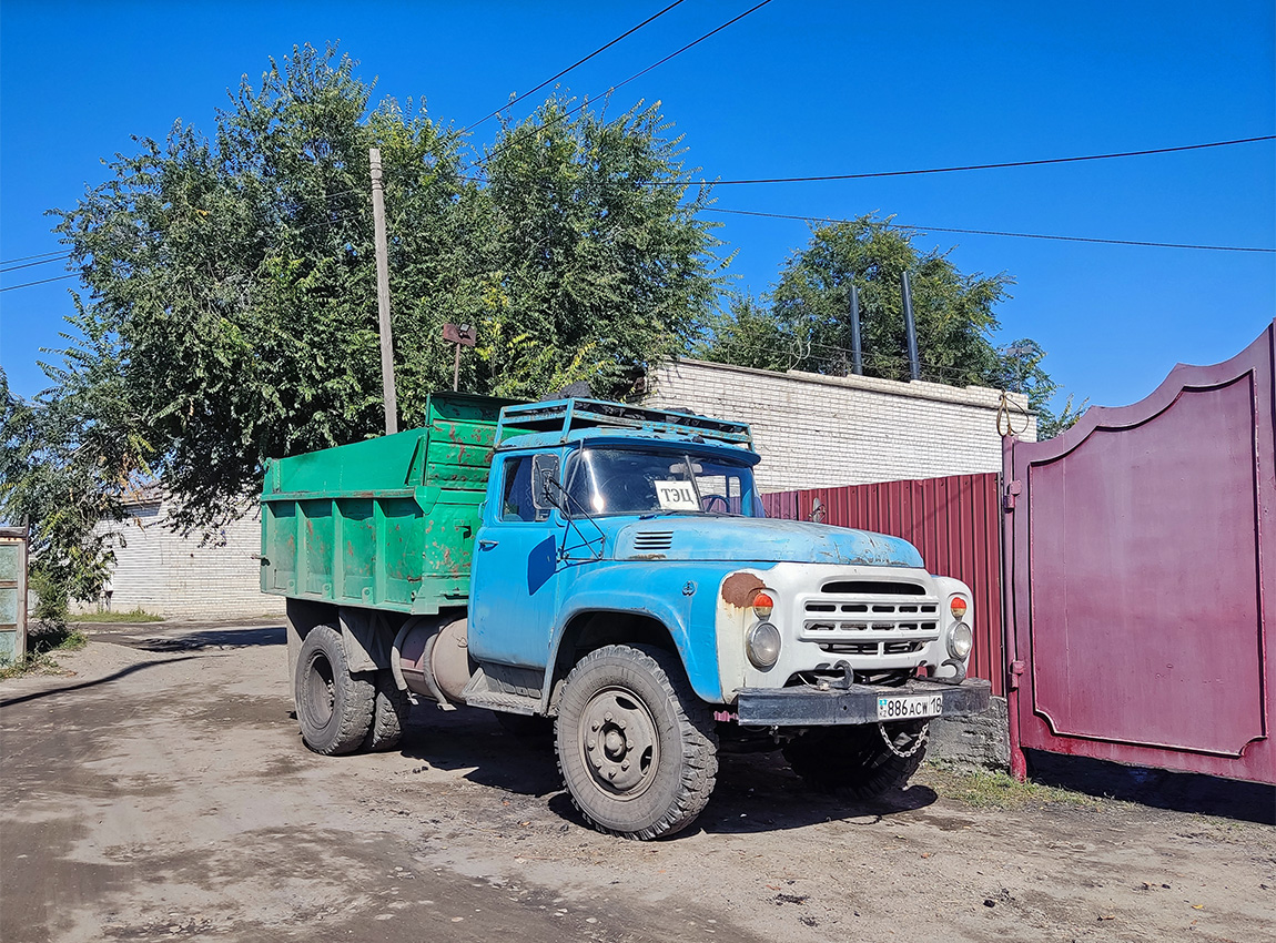 Абайская область, № 886 ACW 18 — ЗИЛ-495850