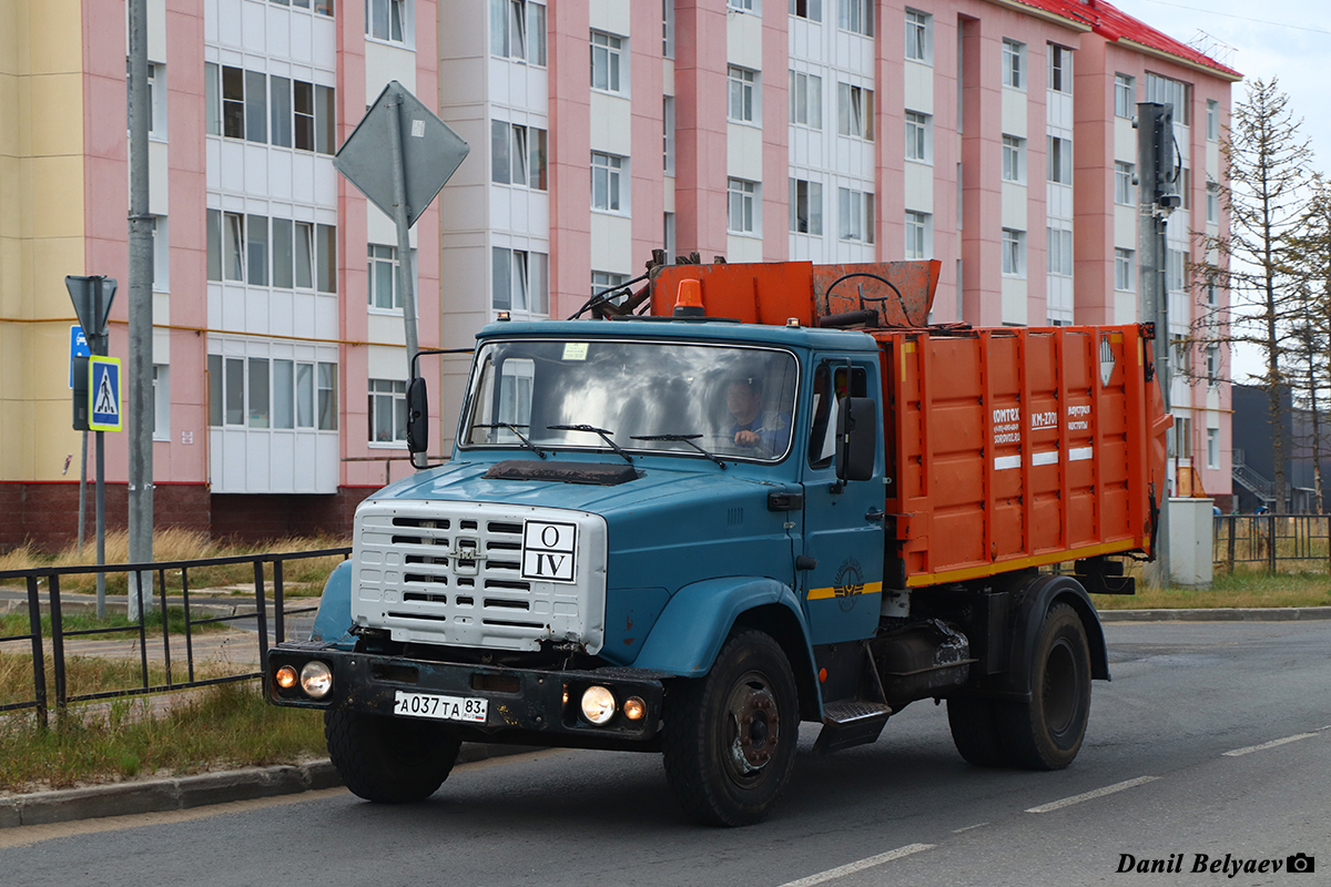Ненецкий автономный округ, № А 037 ТА 83 — ЗИЛ-432932