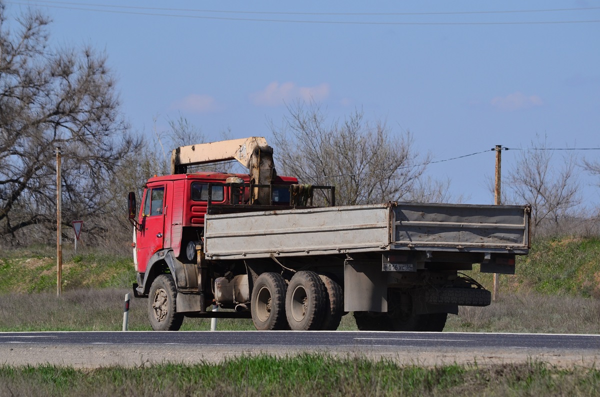 Волгоградская область, № Р 016 ХС 34 — КамАЗ-53212