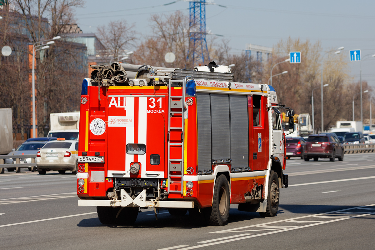 Москва, № С 594 ЕА 77 — КамАЗ-43253-A3(96)