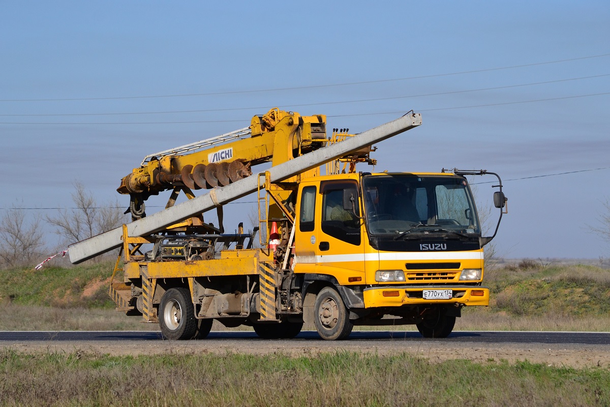 Волгоградская область, № Е 770 УХ 134 — Isuzu Forward (общая модель)